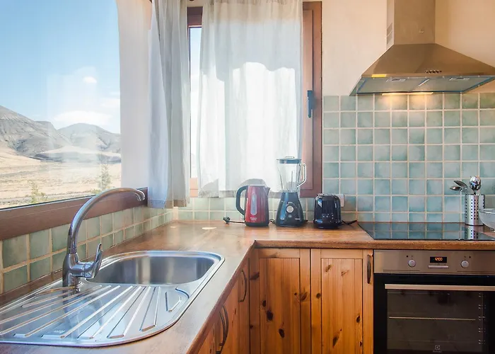 Upupa Jaktstuga La Oliva