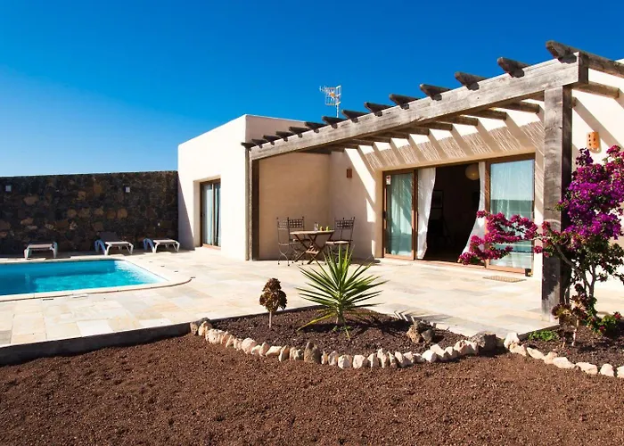 Upupa Lodge La Oliva